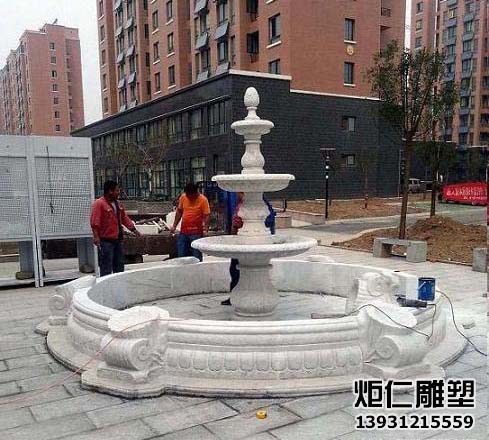 为小区制作安装的汉白玉喷泉