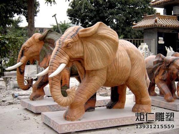 晚霞红石雕大象(图3) 201611279029.jpg