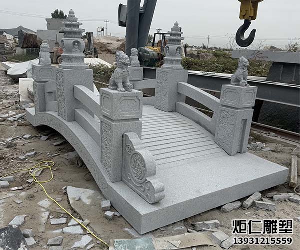 石雕桥体(图1) 3.jpg